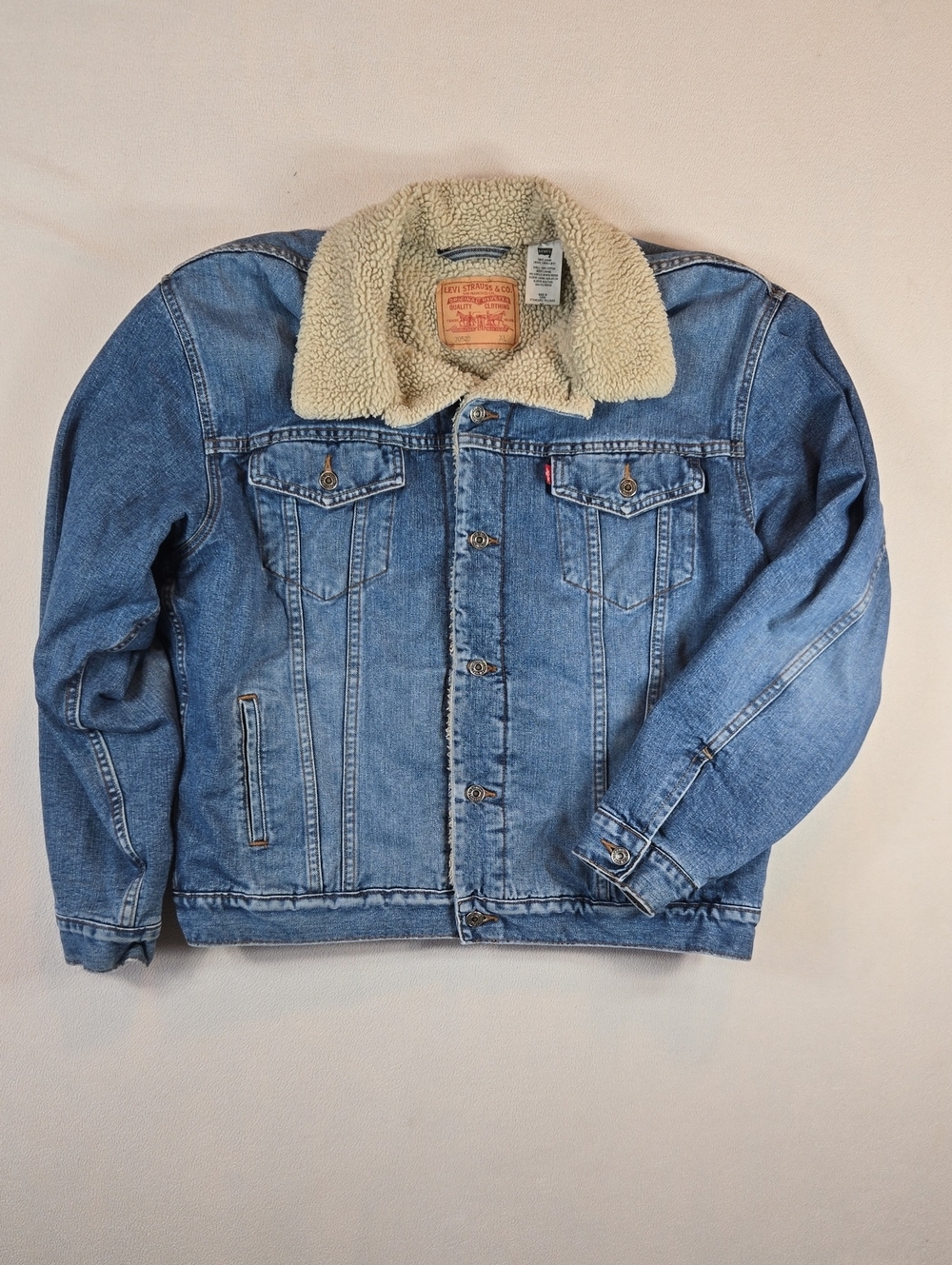 Y2K Levis' Trucker Jacket, Sherpa Lined